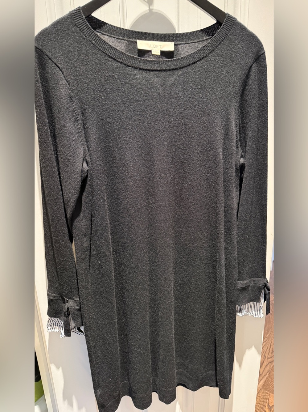 LOFT Black Long-Sleeve dress